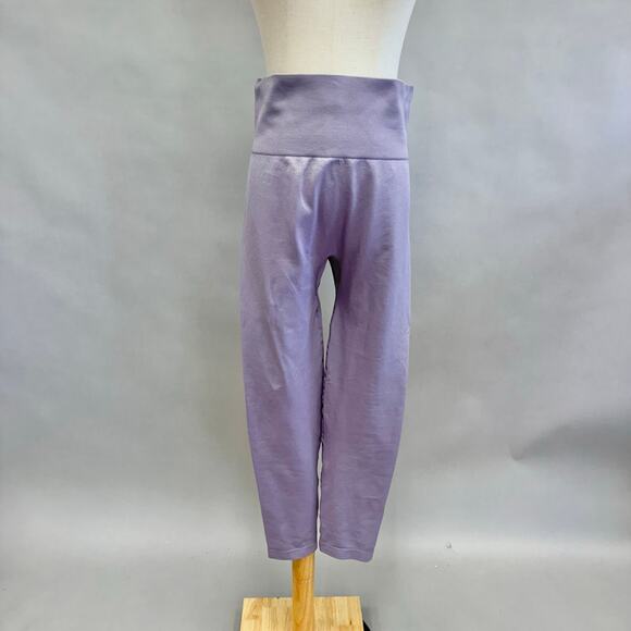 Halara Seamless Flow High Waisted Ruched Plain Leggings Nirvana Size Large NWT - Picture 6 of 13